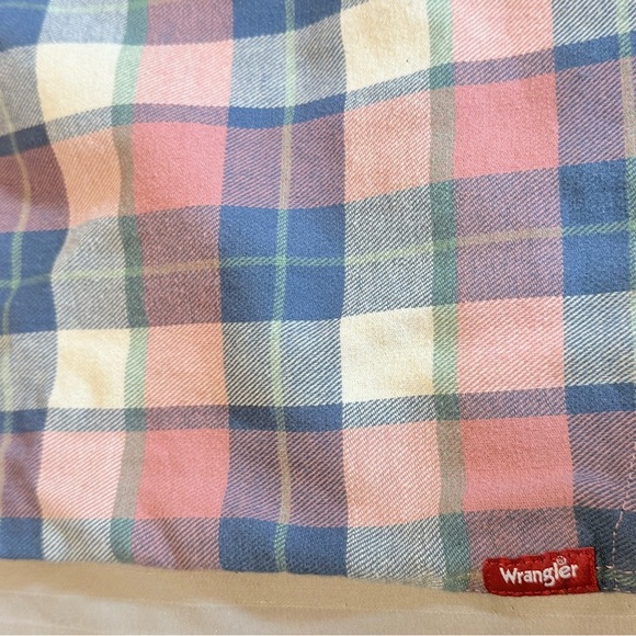 Wrangler Men's Casual Pink and Blue Checkered Shirt Size XL - Picture 8 of 8